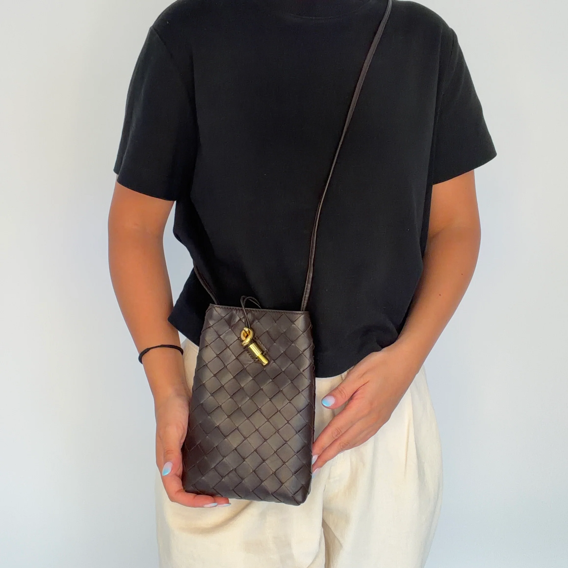 Bottega Veneta Andiamo Phone Pouch Fondant GHW - Image 2