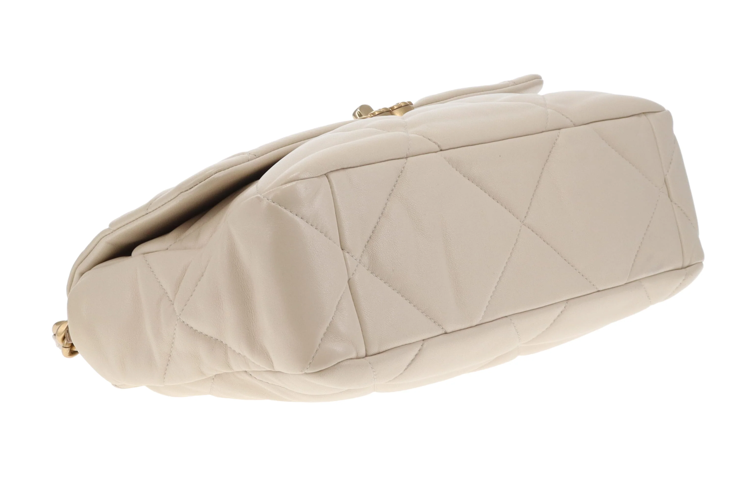 Chanel 19 Medium In Ivory Lambskin 2020 - Image 11