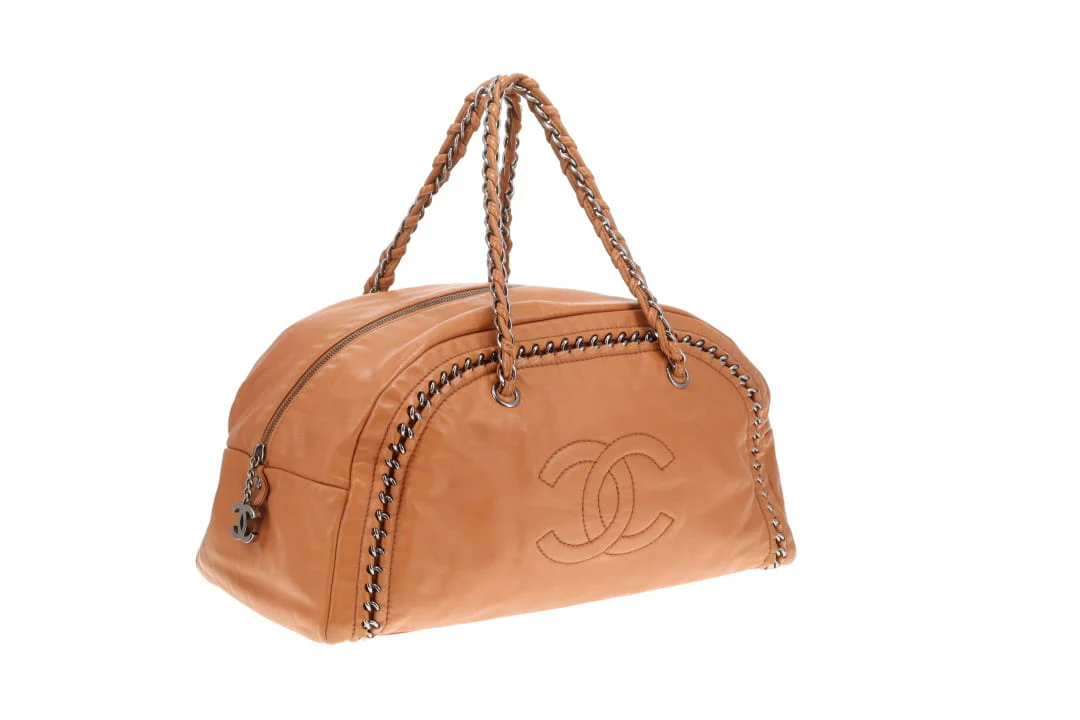 Chanel Luxe Ligne Bowling Bag Tan SHW 2005/06 - Image 4