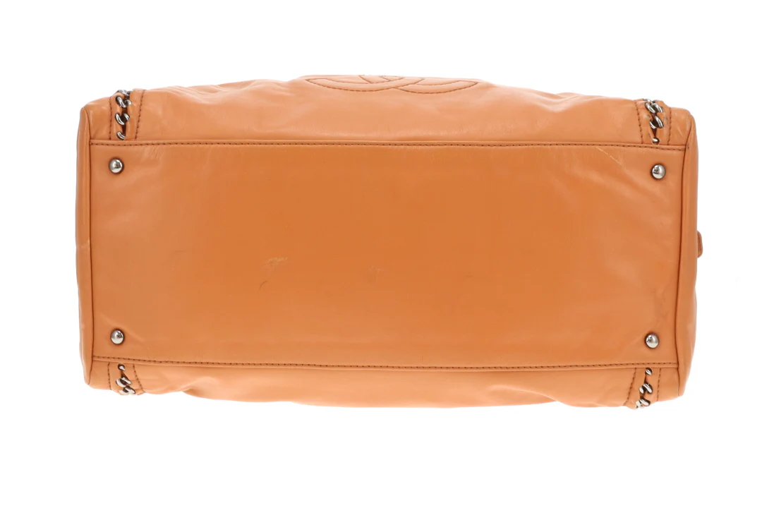 Chanel Luxe Ligne Bowling Bag Tan SHW 2005/06 - Image 8