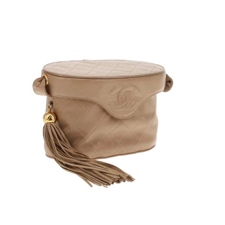 Chanel Tassel Vanity Bag Beige Quilted Lambskin Vintage - Image 5