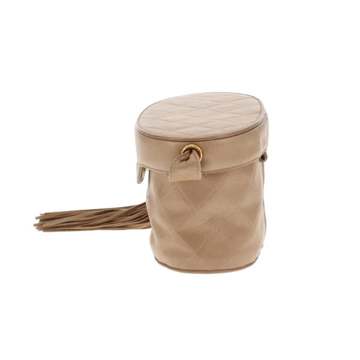 Chanel Tassel Vanity Bag Beige Quilted Lambskin Vintage - Image 8