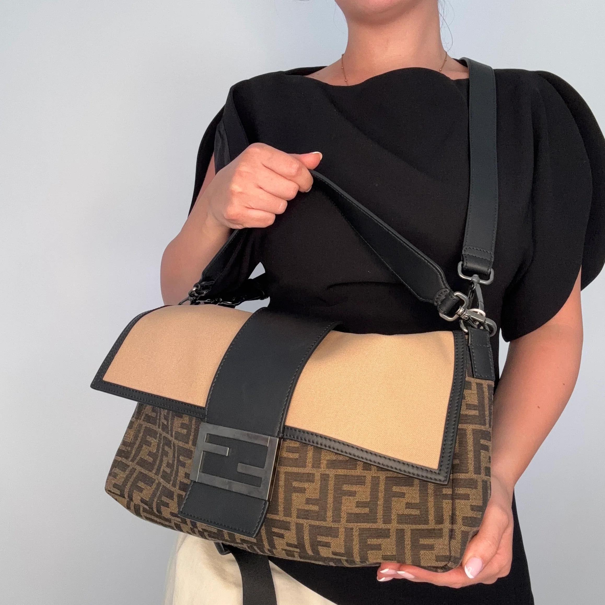 Fendi Baguette Large Convertible Belt Bag Zucca and Canvas - Image 2