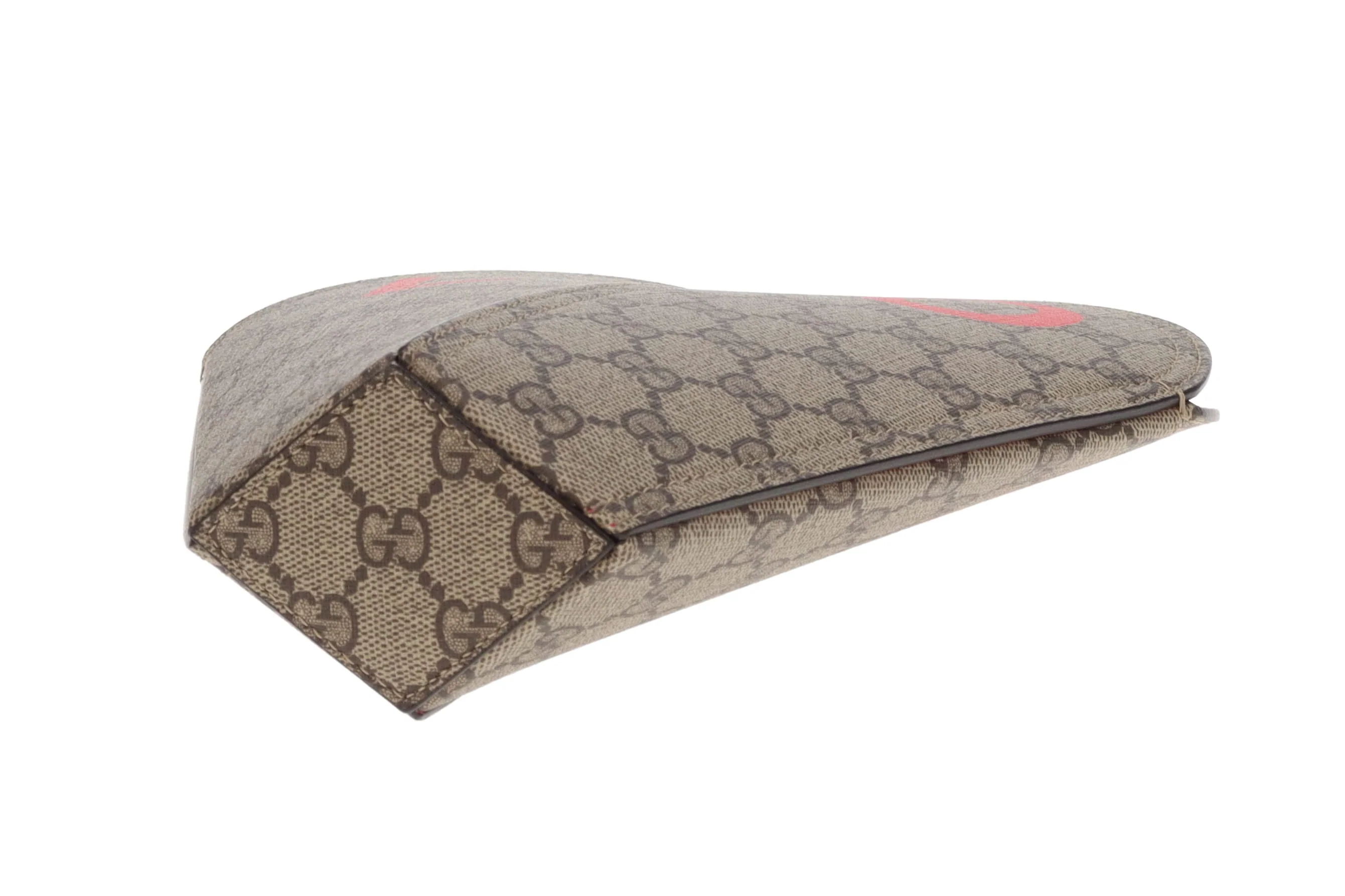 Gucci Valentine's Day Limited Edition Love Heart Bag - Image 11