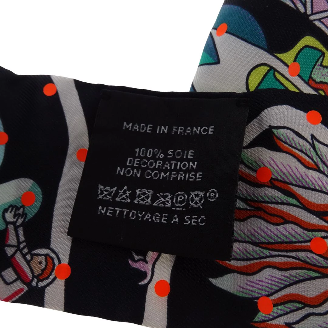 Hermes Animapolis Silk Twilly 2 - Image 4