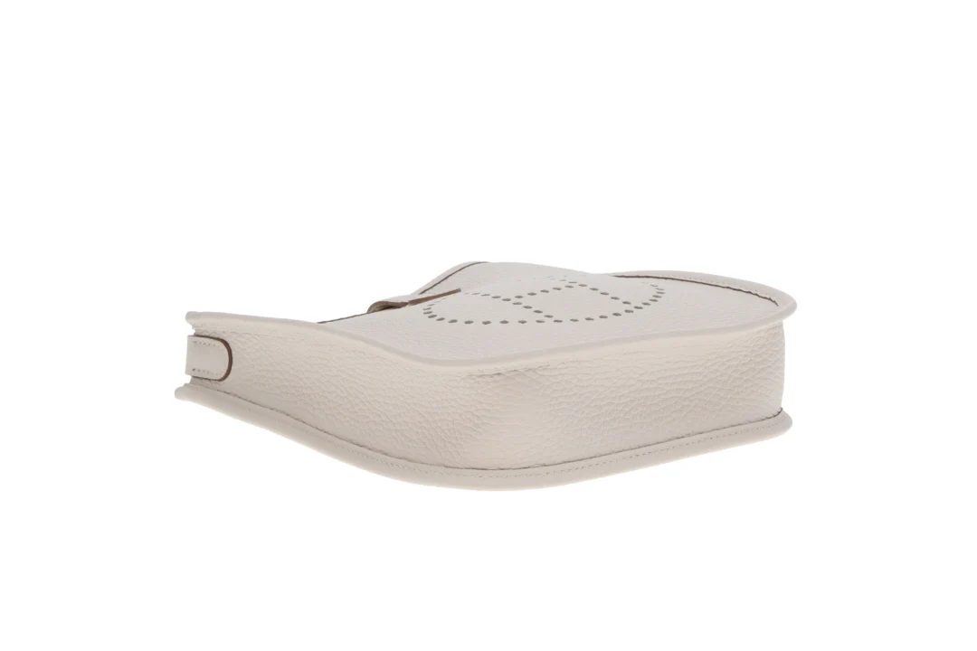 Hermes Evelyne TPM Gris Pale Clemence Leather 2024 - Image 10