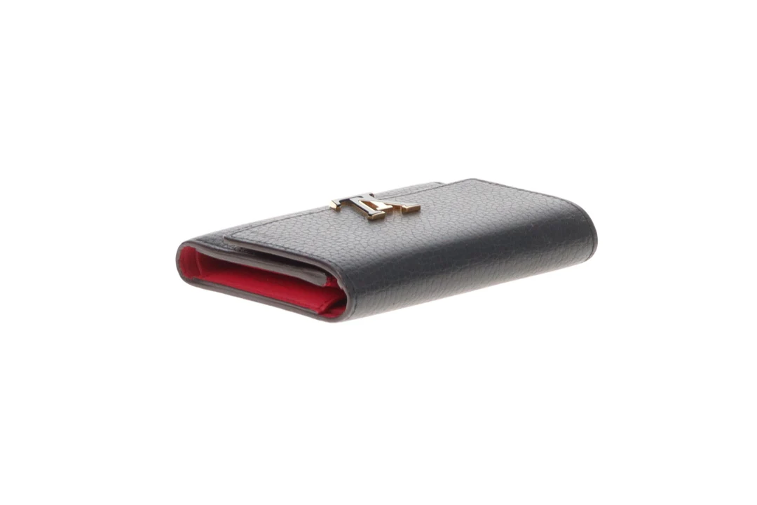 Louis Vuitton Capucines Wallet Black with Pink MI2178 - 2018 - Image 10