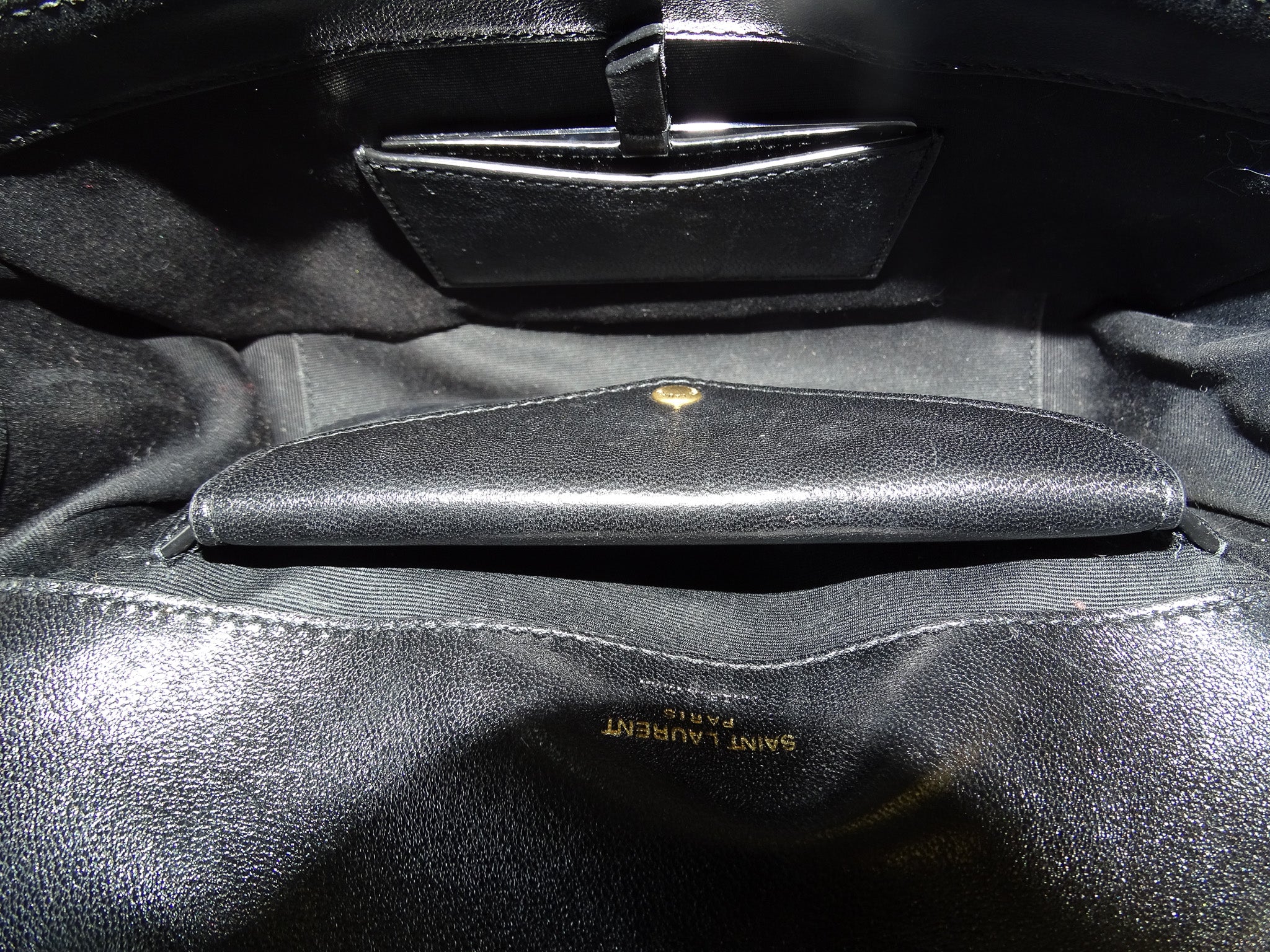 Saint Laurent Loulou (NM) Small Black Lambskin GHW 2025 - Image 14